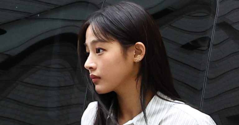 Protest Trucks For NewJeans’ Minji Triggers Massive Backlash缩略图