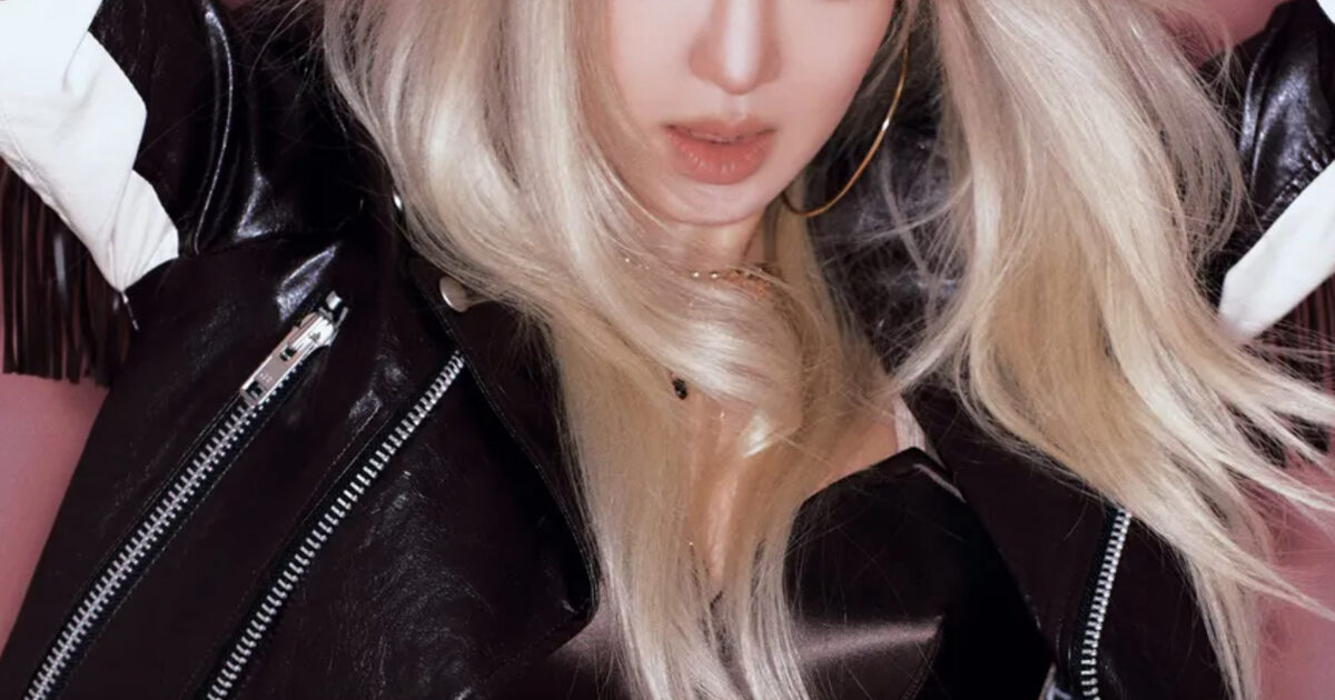 Legendary Girl Group Member Still Hasn’t Moved Out Of The Dorms缩略图