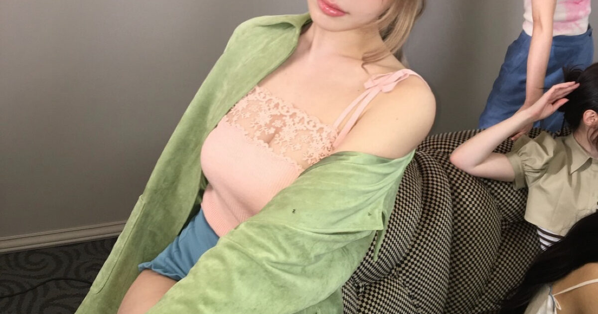 Popular Female Idol Confesses To Variety Show Trauma缩略图