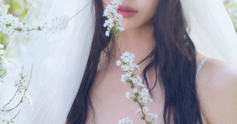 K-Pop Idol Gets Candid About The Difficulties Of Having A Group Reunion缩略图