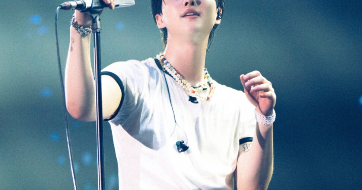 Popular Singer Under Fire For Staff Hire Controversy For Overseas Tour缩略图