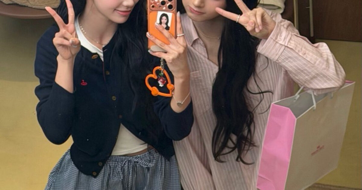 Food Portion Size For Two Female Idols Triggers Divided Response缩略图
