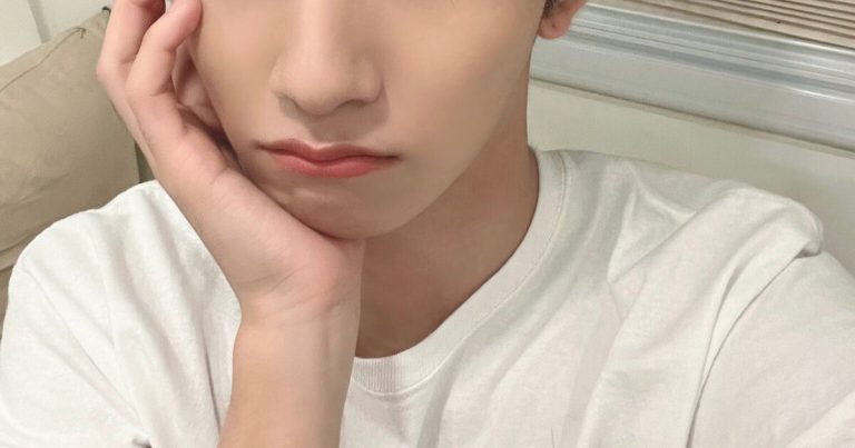 Male Idol Shares Shocking Message From Fan, Triggering Fierce Backlash缩略图