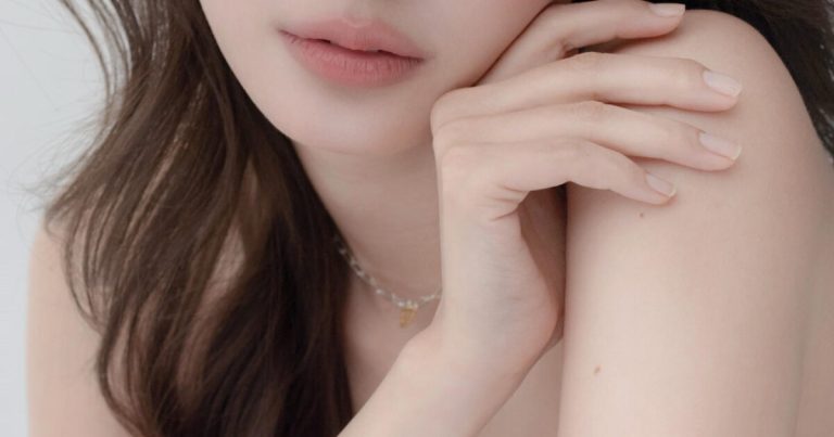 Japanese Actress’s “Korean-Style” Makeup Transformation Sparks Divided Reactions缩略图
