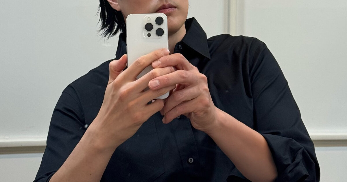 Married Actor Only Follows One Person On Instagram, But It’s Not His Wife缩略图