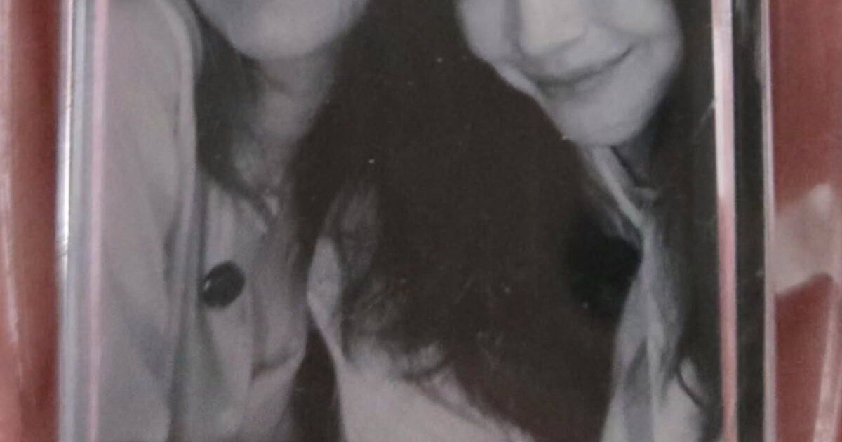 Two Top Actresses Show Off Their 28-Year Friendship Goals缩略图