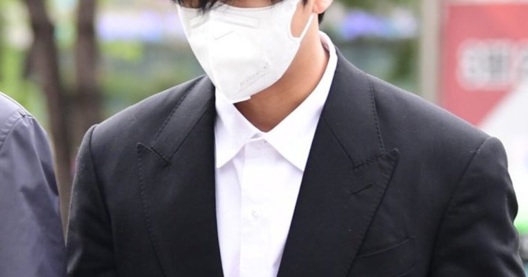 Disgraced Former Idol Quietly Makes A Comeback After Four Years缩略图