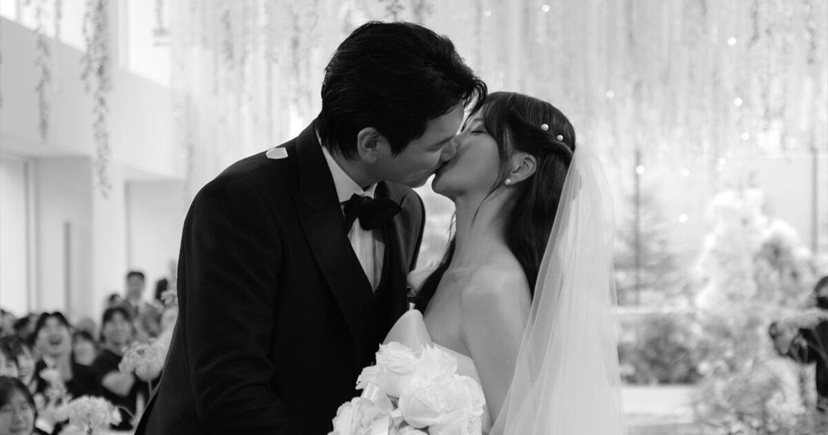 Maxim Model Marries YouTuber, Reveals Stunning Wedding Photos缩略图