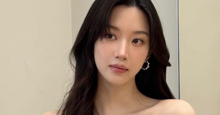 Actress Mun Ka Young Signs With Fantagio缩略图