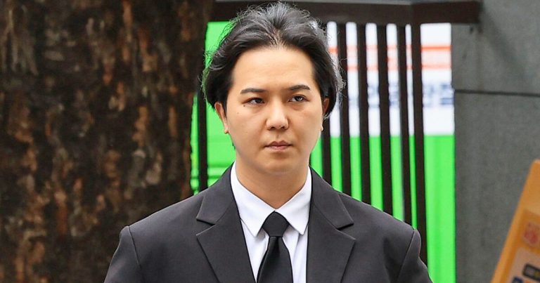 WINNER Song Mino’s Appearance In Court Catches Attention缩略图