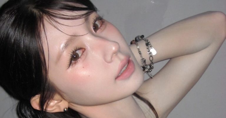 i-dle’s Miyeon Lets Out All Secrets To Her Superior Idol Beauty缩略图