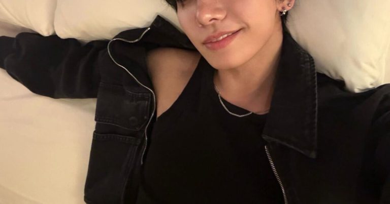 Fan Begs HYBE Idol To “Stock Up” On N*pple Patches缩略图