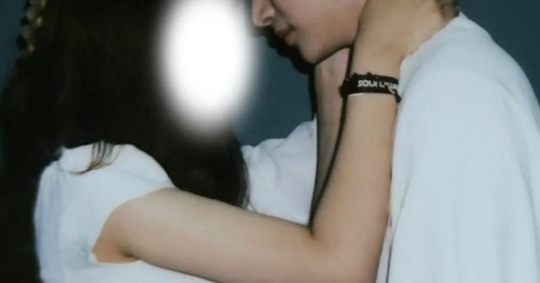 Popular Male Idol’s “Touchy” Photos With Fan Hit With Scathing Criticism缩略图