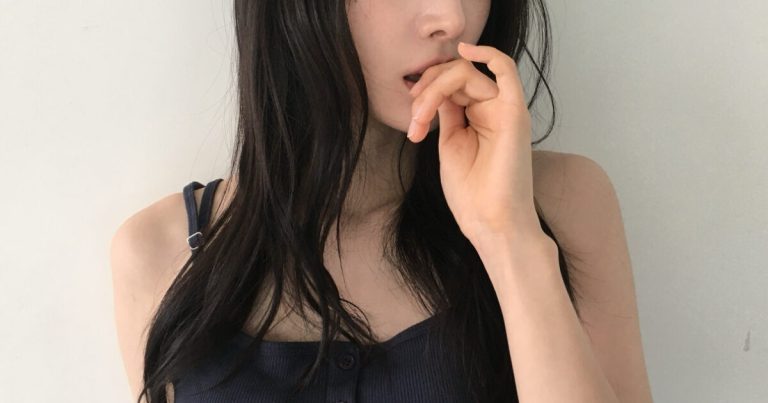 Popular K-Pop Idol Gets A Shocking “B” Rating At Matchmaking Agency缩略图