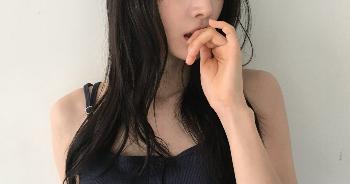 Popular K-Pop Idol Gets A Shocking “B” Rating At Matchmaking Agency缩略图