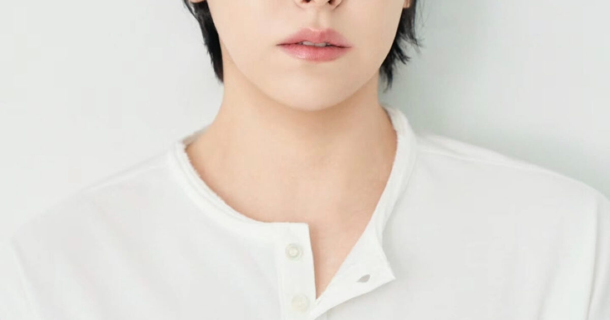 Boy Group Idol Openly Talks About His Married Life缩略图