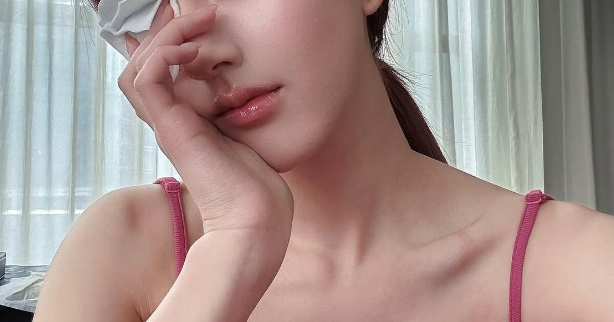 Most Actresses Smile When Receiving Praise For Their Body — Instead She Cried After Hearing The Compliments缩略图