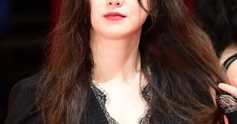 Controversial Actress Lets Out Her Secret Job In The Music Industry缩略图
