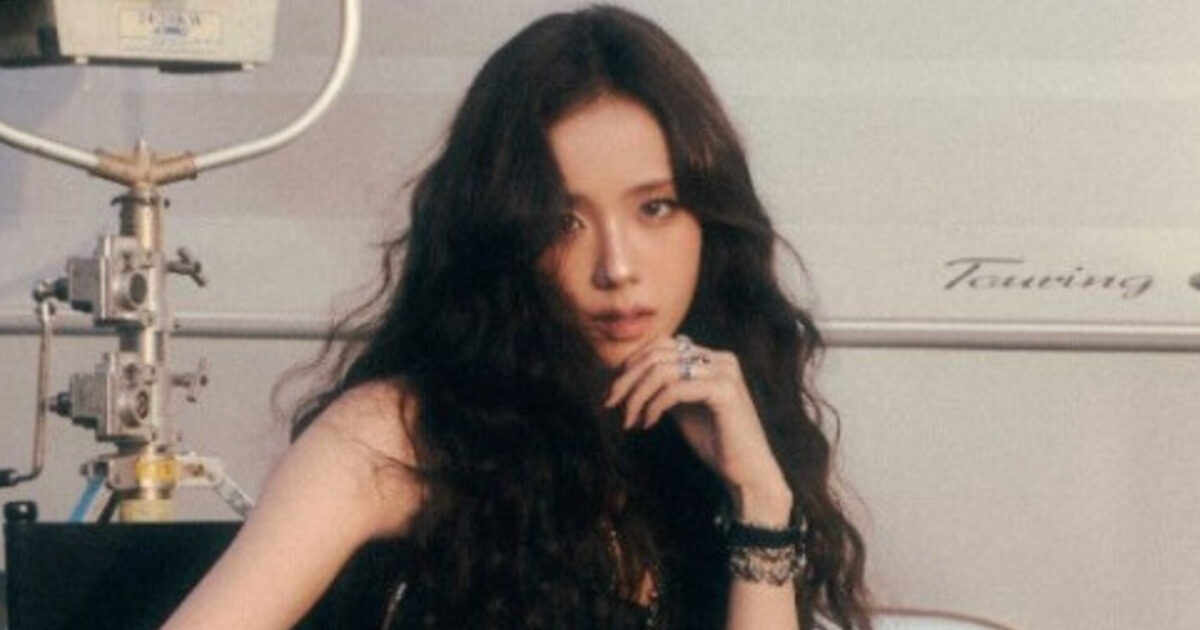 BLACKPINK’s Jisoo Posts Honest Message to Fans Following Controversy缩略图