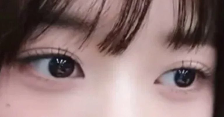 Popular Female Idol’s Natural Eyes Spark Massive Response缩略图