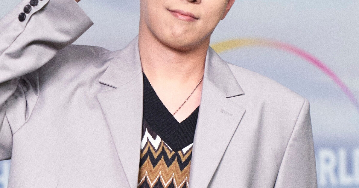 OG K-Pop Idol Exposes The Truth Behind Celebrity Dating Shows缩略图