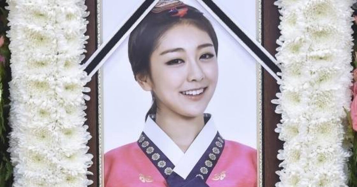 Remembering Ladies’ Code’s RiSe, Who Tragically Passed Away At Age 23缩略图