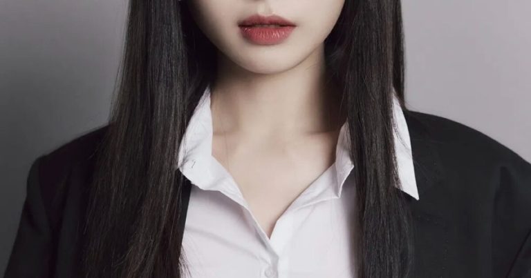 Girl Group Idol Gets Honest About Her Fellow Member’s Marriage缩略图
