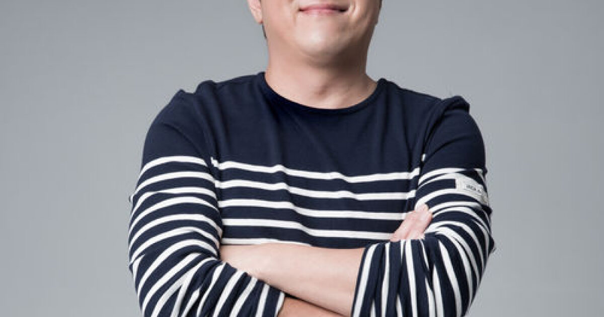 Famous TV Personality Faces Harsh Criticisms Over His New Restaurant缩略图