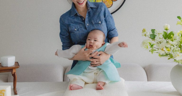 Korean Actress Confesses Her Struggles After Giving Birth缩略图