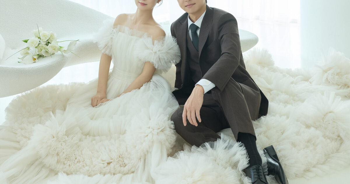 Reality Dating Show Couple Announces Marriage And Unveils Gorgeous Wedding Photos缩略图